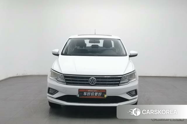 Volkswagen Jetta id 4210669 из Китая 13