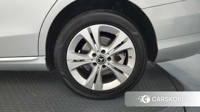 Mercedes-Benz C-Class W205 id 4448201 из Кореи 13