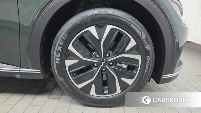 Kia EV6 id 4572010 из Кореи 13