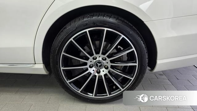Mercedes-Benz E-Class W213 id 4508328 из Кореи 13