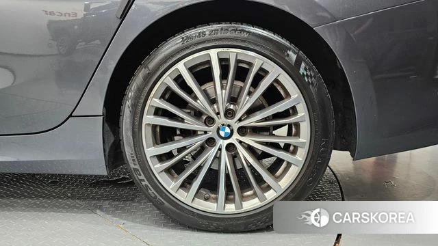 BMW 3 Series (G20) id 4693111 из Кореи 13
