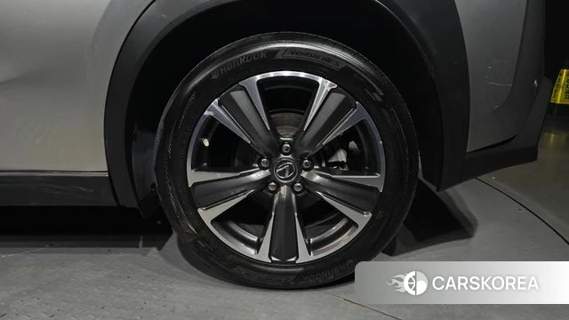 Lexus UX250h id 4595699 из Кореи 13