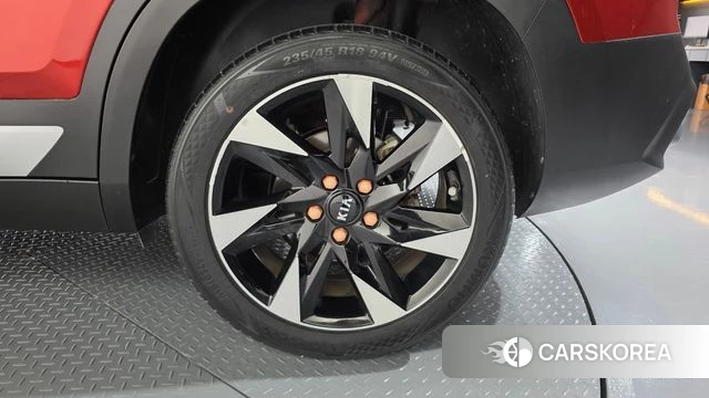 Kia Seltos id 4310229 из Кореи 13