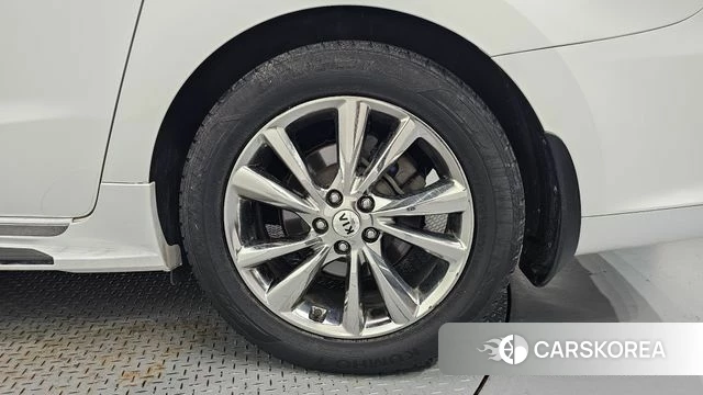 Kia The New Carnival id 4672725 из Кореи 13