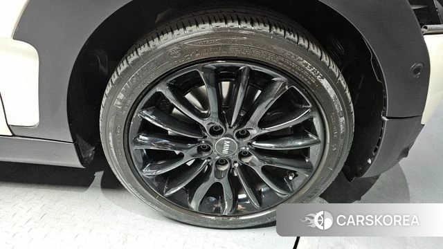 Mini Cooper D Clubman id 4284156 из Кореи 13