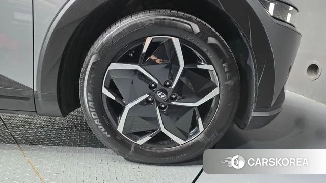 Hyundai Ionic 5 id 4906098 из Кореи 13