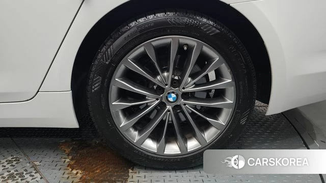 BMW 5 Series (G30) id 4311032 из Кореи 13