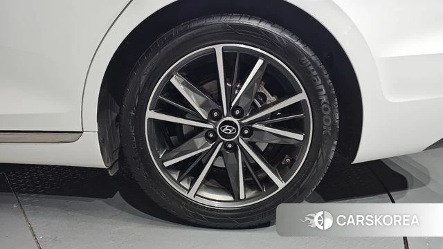Hyundai The New Grandeur IG id 4382705 из Кореи 13