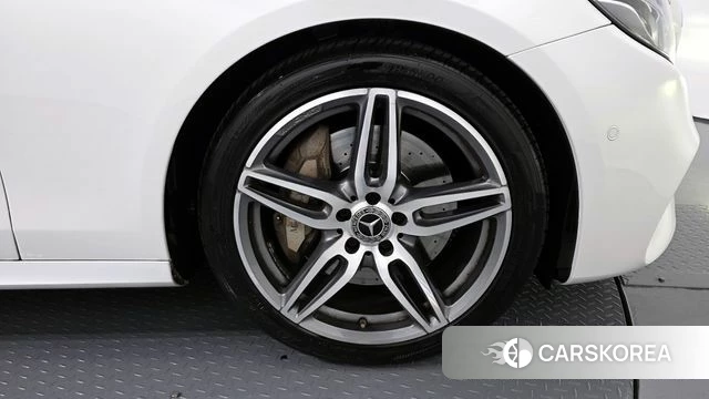 Mercedes-Benz E-Class W213 id 4605031 из Кореи 13