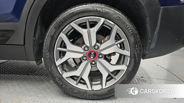Kia Seltos id 4389723 из Кореи 13
