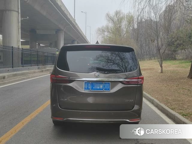Buick GL8 id 3901823 из Китая 13