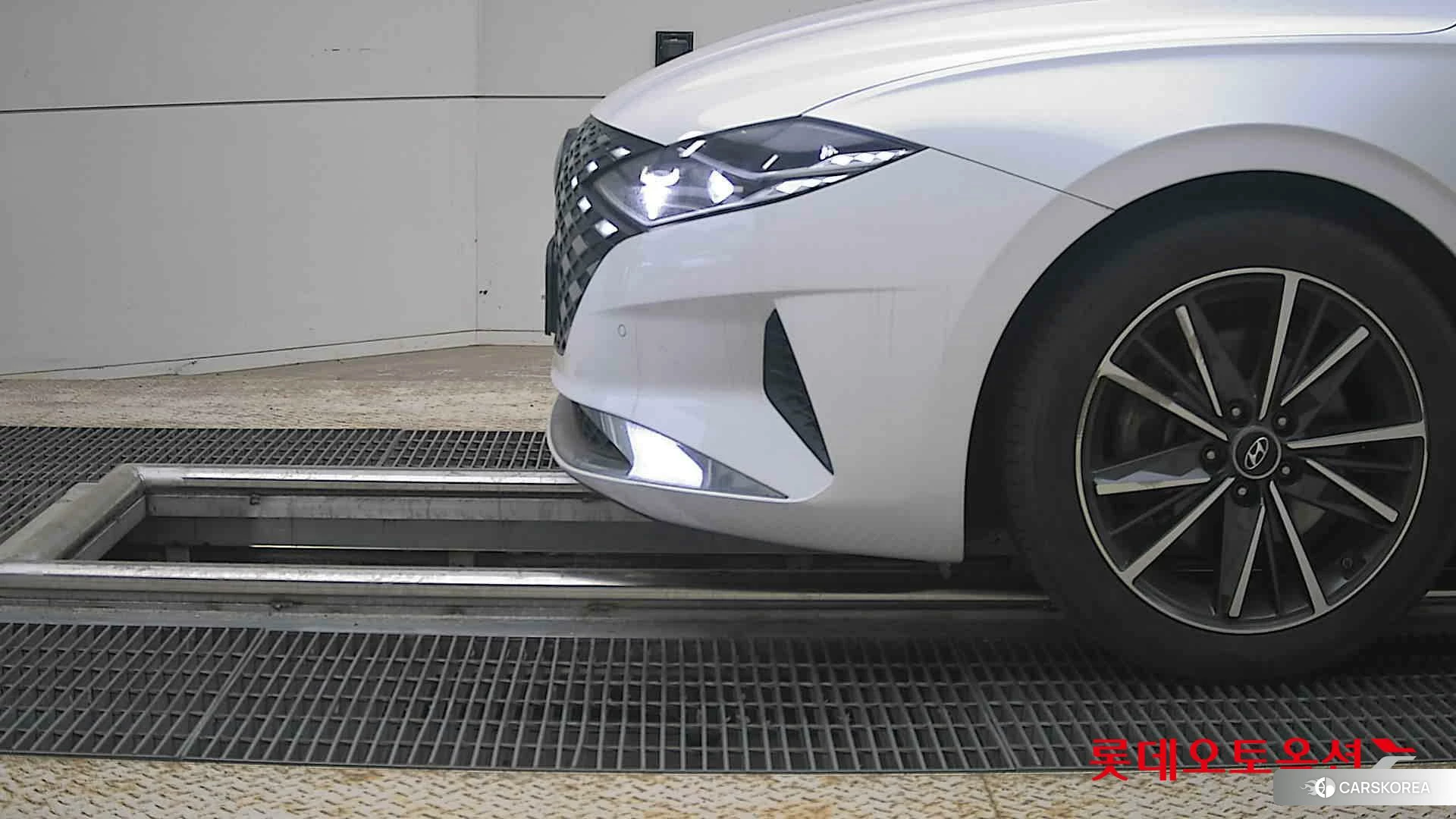 Hyundai Grandeur id 4289423 из Кореи 13