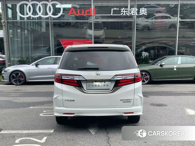 Honda Odyssey id 4298543 из Китая 13