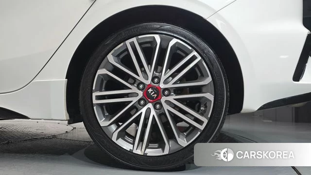 Kia Come New K3 id 4689253 из Кореи 13