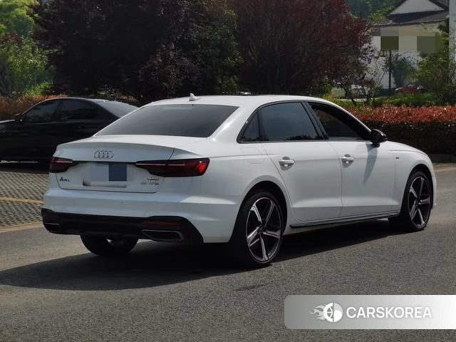 Audi A4L id 4265113 из Китая 13
