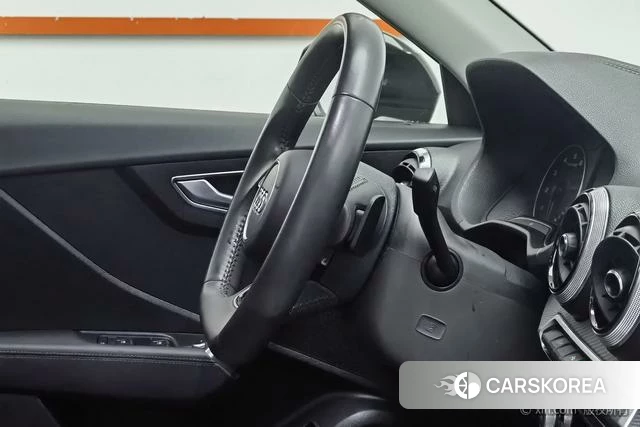 Audi Q2L id 4298126 из Китая 13