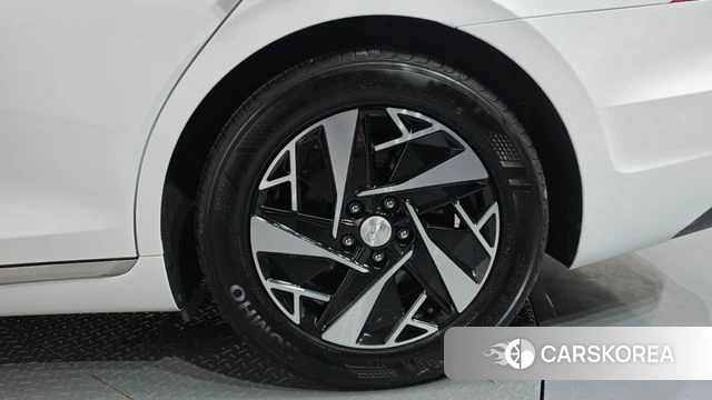 Hyundai The New Grandeur IG Hybrid id 4731111 из Кореи 13