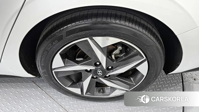 Hyundai Avante (CN7) id 4294299 из Кореи 13