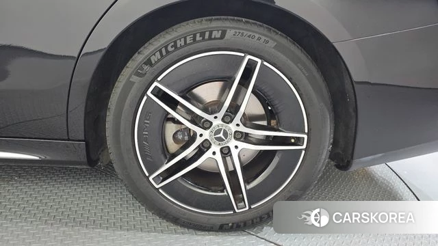 Mercedes-Benz E-Class W214 id 4488136 из Кореи 13