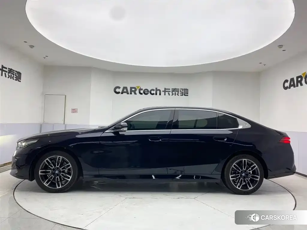 BMW 5 series id 4512981 из Китая 13