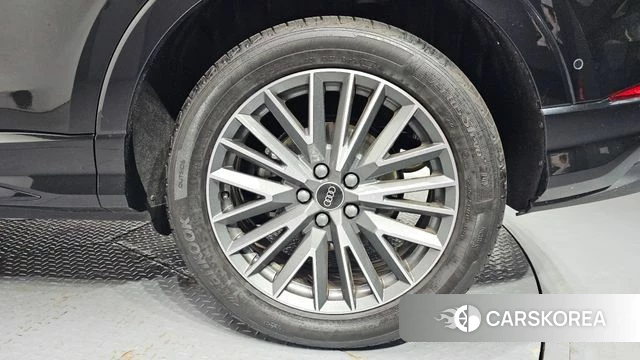 Audi Q3 (F3) id 4266227 из Кореи 13