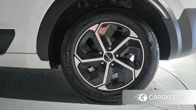Kia Di Ol Nu Niro id 4361256 из Кореи 13