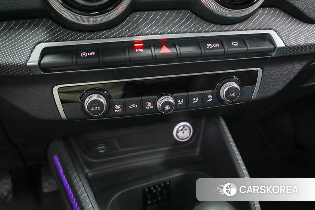 Audi Q2L id 4272751 из Китая 13