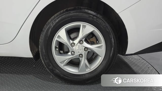 Hyundai Avante (CN7) id 4283123 из Кореи 13