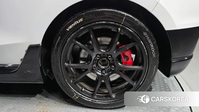 Hyundai Veloster (JS) id 4856358 из Кореи 13
