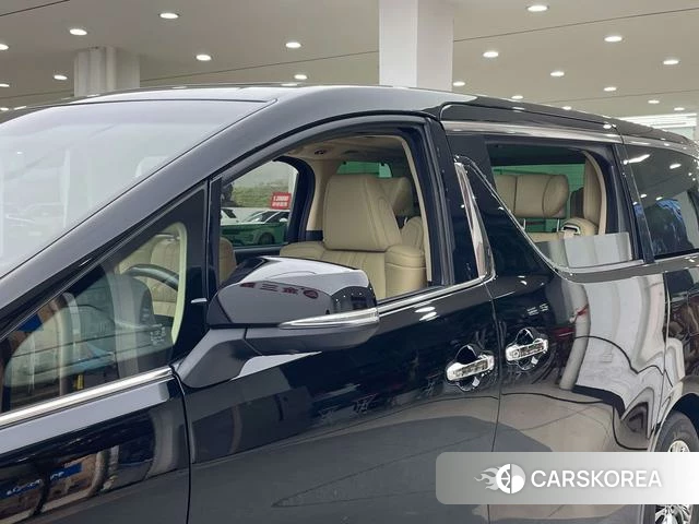 Toyota Elfa id 4257355 из Китая 13