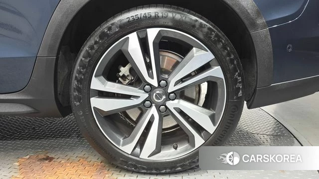 Volvo V60 Cross-Country 2nd Generation id 4525483 из Кореи 13