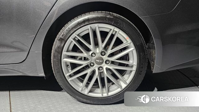 Genesis G70 id 4384571 из Кореи 13