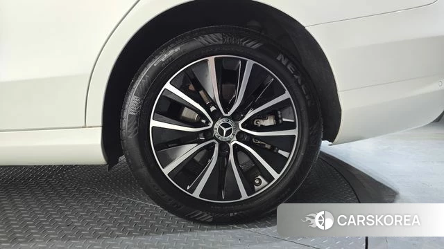 Mercedes-Benz C-Class W205 id 4581545 из Кореи 13