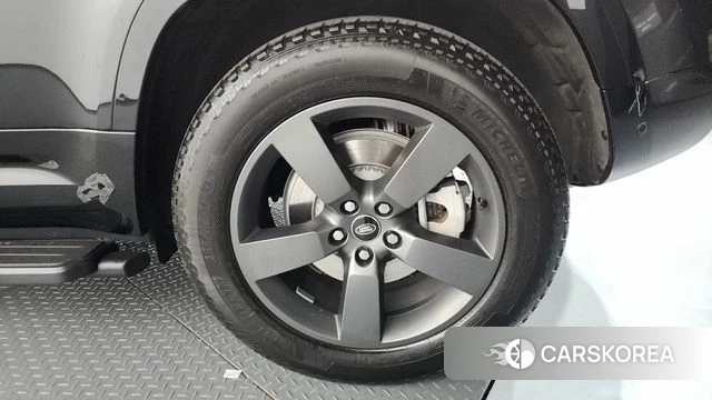 Land Rover Defender (L663) id 4462263 из Кореи 13
