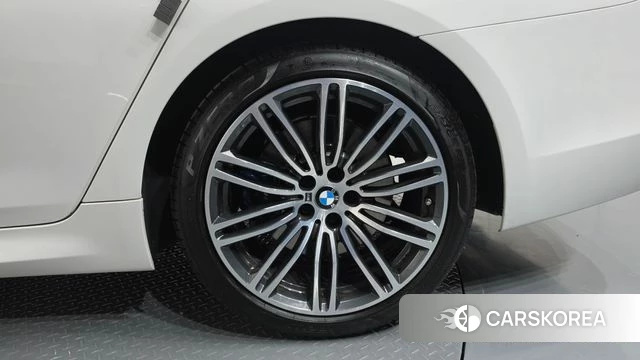 BMW 5 Series (G30) id 4693470 из Кореи 13