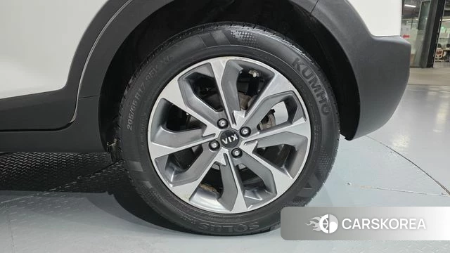 Kia Stonic id 4459725 из Кореи 13