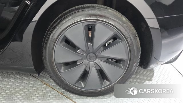 Tesla Model 3 id 4560534 из Кореи 13