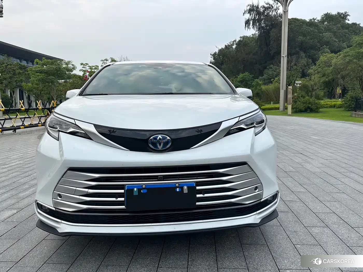 Toyota Sienna id 4514324 из Китая 13