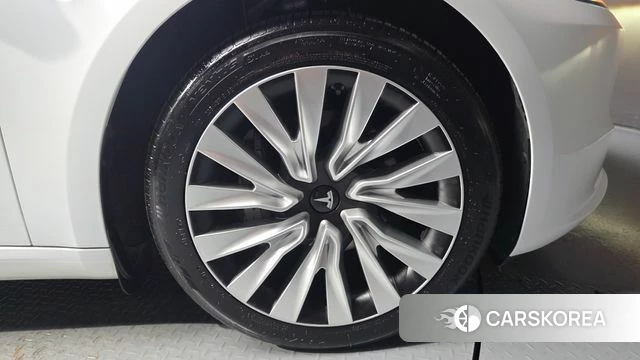 Tesla Model 3 id 4767461 из Кореи 13