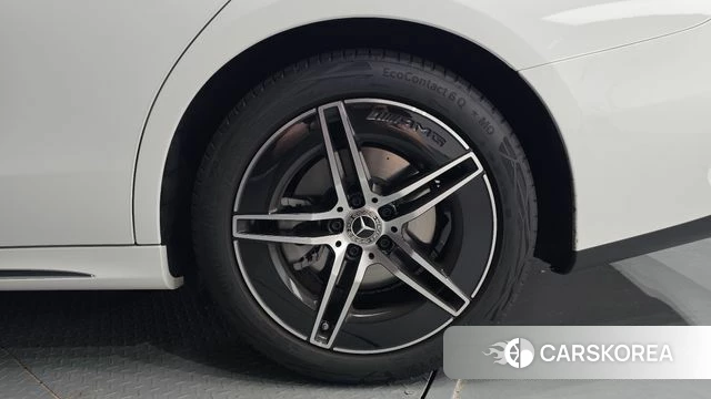 Mercedes-Benz E-Class W214 id 4639773 из Кореи 13