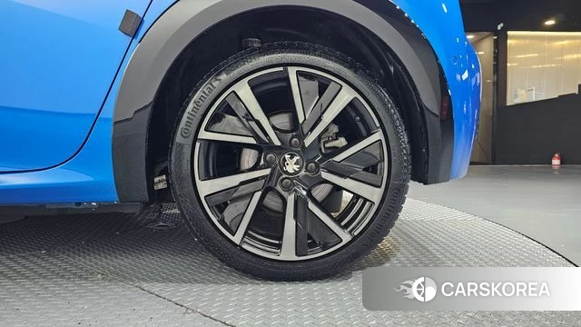Peugeot e-208 second Generation id 4456649 из Кореи 13
