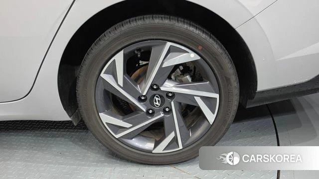 Hyundai The New Avante (CN7) id 4752677 из Кореи 13