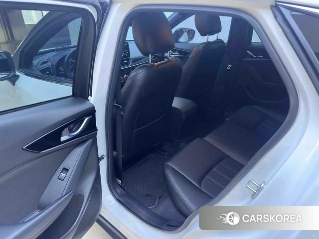 Mazda CX-4 id 3983373 из Китая 13