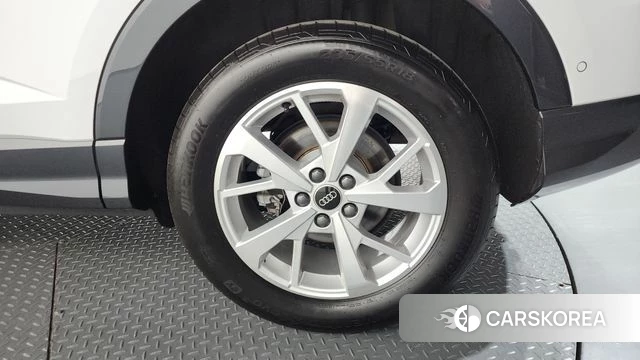 Audi Q3 (F3) id 4194186 из Кореи 13