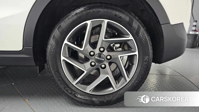 Ssangyong The New Tivoli id 4381083 из Кореи 13