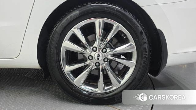 Kia The New Carnival id 4652197 из Кореи 12
