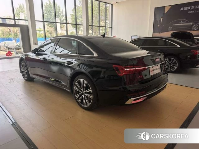 Audi A6L id 4328807 из Китая 13