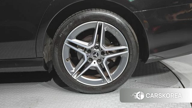 Mercedes-Benz E-Class W213 id 4871653 из Кореи 13