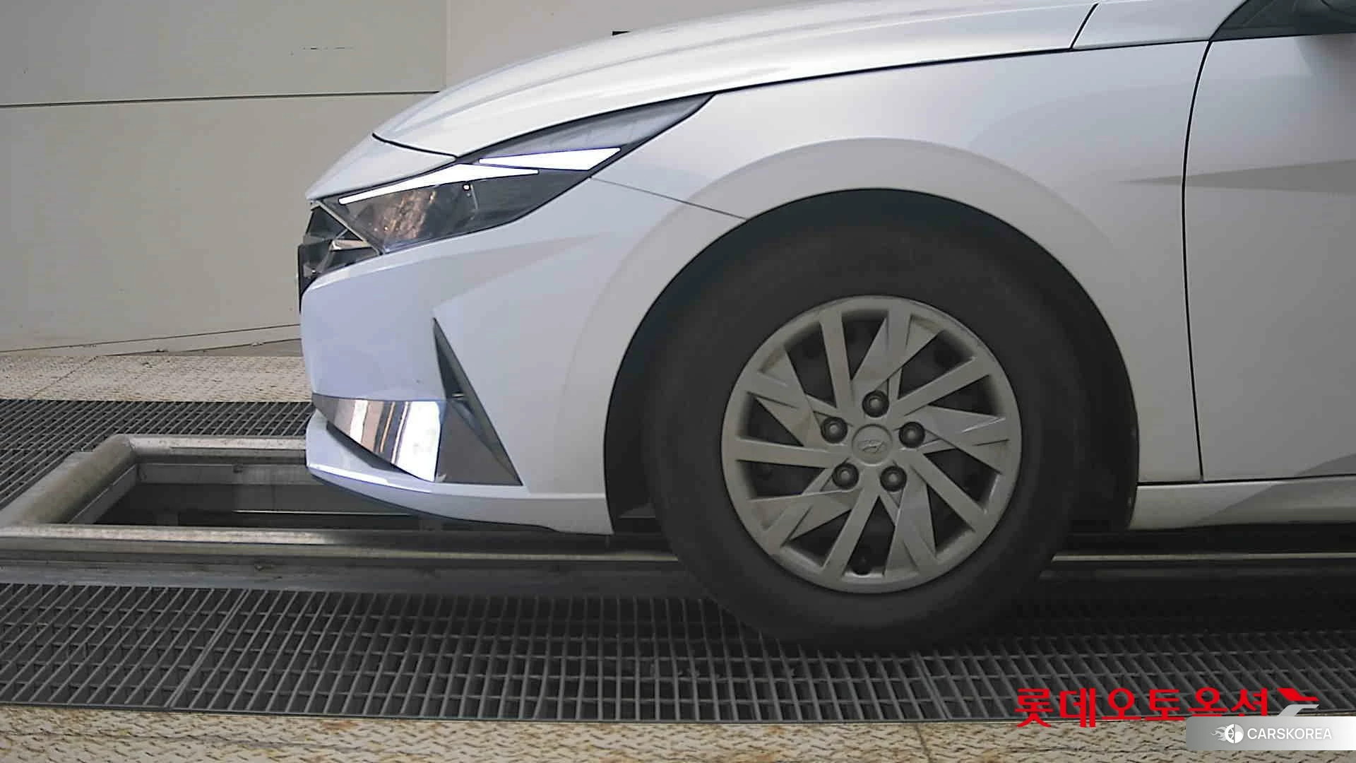 Hyundai Avante id 4902385 из Кореи 13