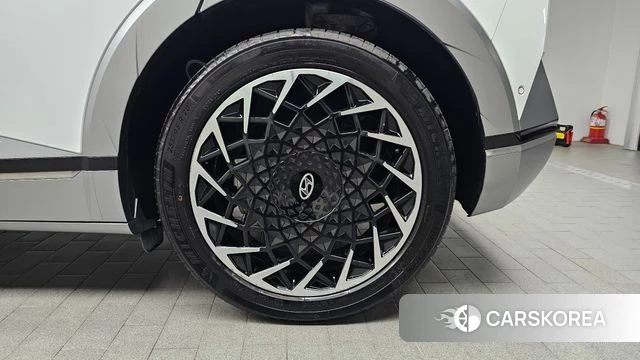 Hyundai Ionic 5 id 4185882 из Кореи 13